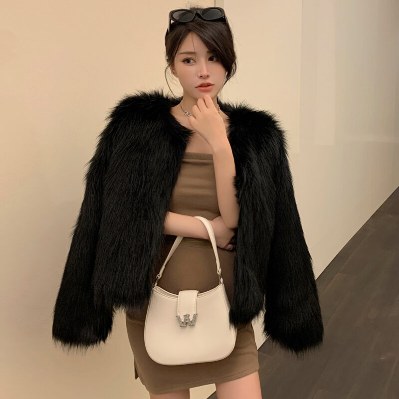 Mantel Bulu Palsu Mode Musim Dingin Mode Wanita Korea Mantel Bulu Solid Hangat Kardigan Mantel Luar Pendek Pakaian Pesta Wanita Elegan