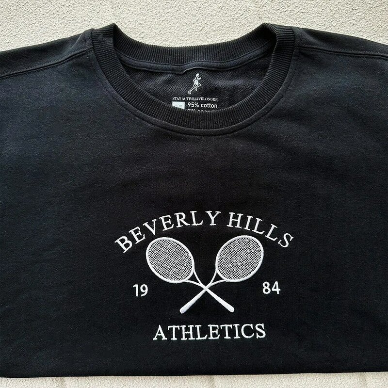 Tenis lekkoatletyka litery haftowane bluzy damskie białe luźna na wiosnę swetry z długim rękawem Retro cienki bawełniane Casual bluzy