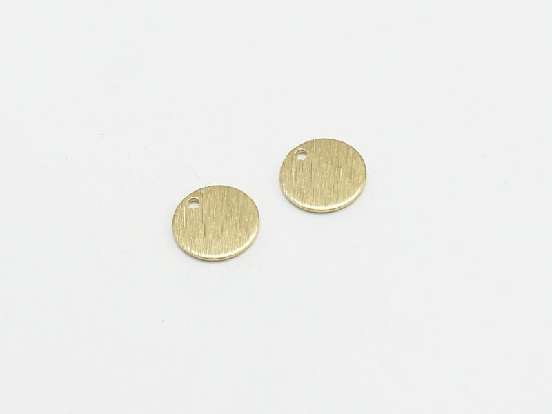 Ciondoli in ottone da 100 pezzi, Mini ciondoli per orecchini rotondi, 10x0.9mm, risultati in ottone testurizzato, stampi in ottone, forniture per la creazione di gioielli-R635