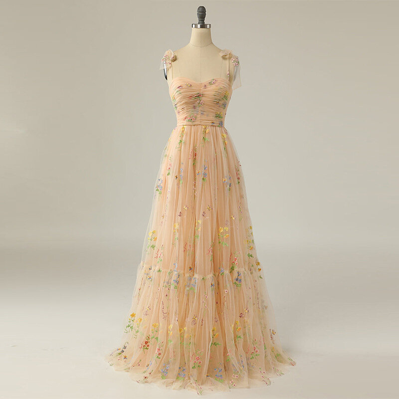 Женское длинное вечернее платье, простое пикантное платье цвета шампанского на тонких бретельках, с изысканной вышивкой и цветами