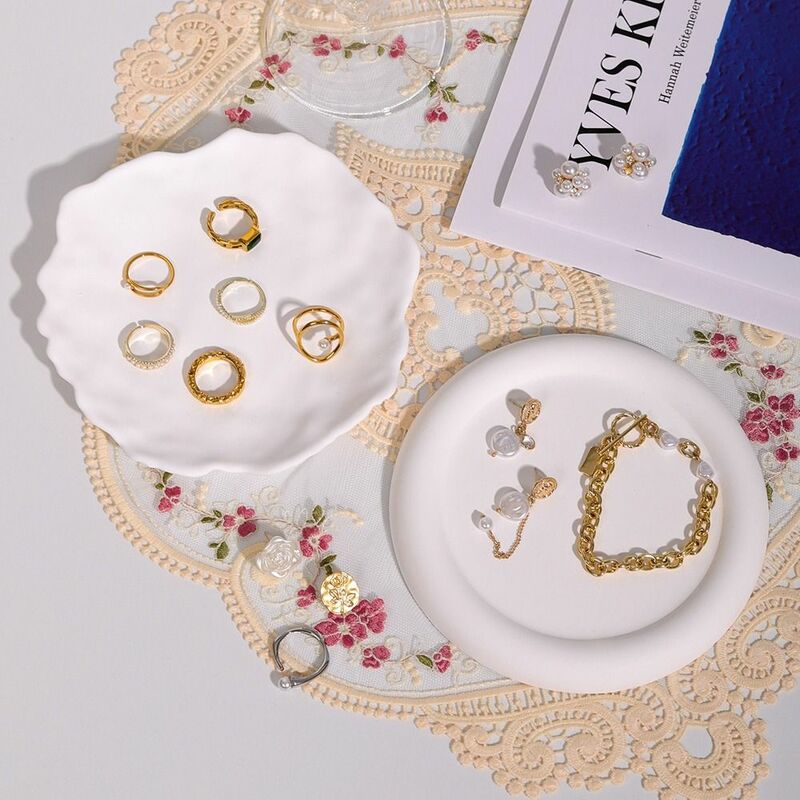 Alat peraga fotografi bentuk putih, properti fotografi latar belakang baki tampilan perhiasan piring penyimpanan gipsum