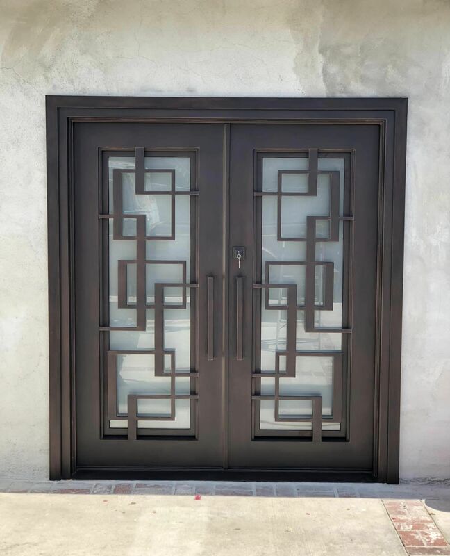 Design della porta della cucina in ferro di vendita caldo doppia porta in ferro progetta la porta in ferro battuto Pre-appesa