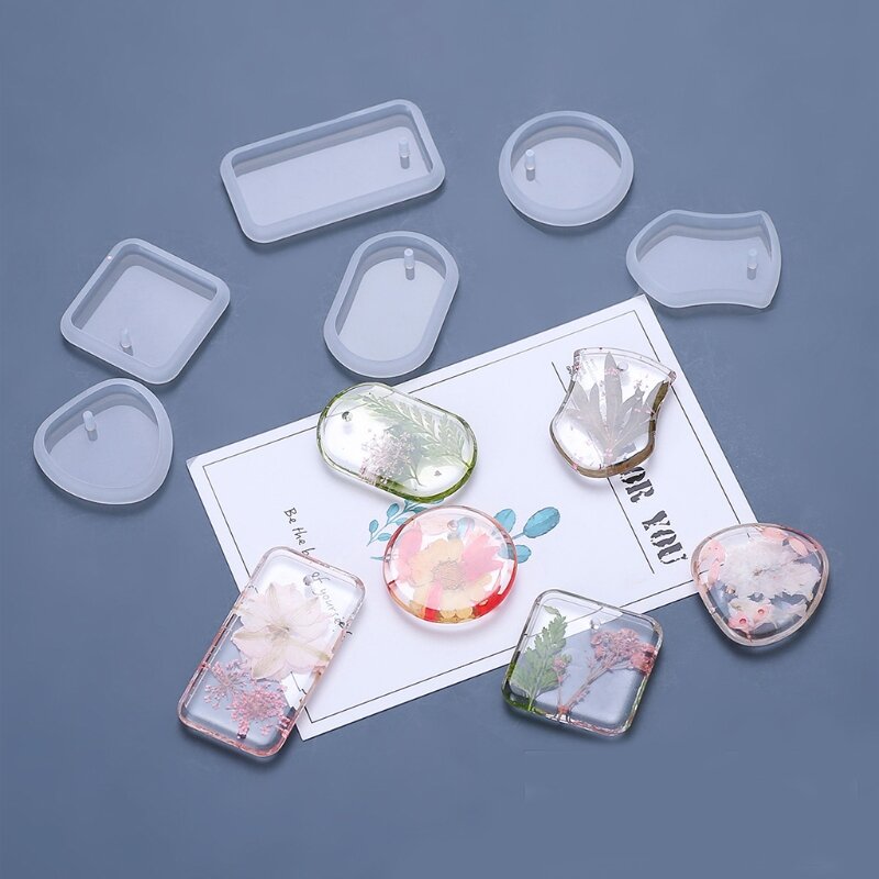 UV Crystal Resin Perforated Silicone Mold Geometric Shape Love Heart Round Mold 517F