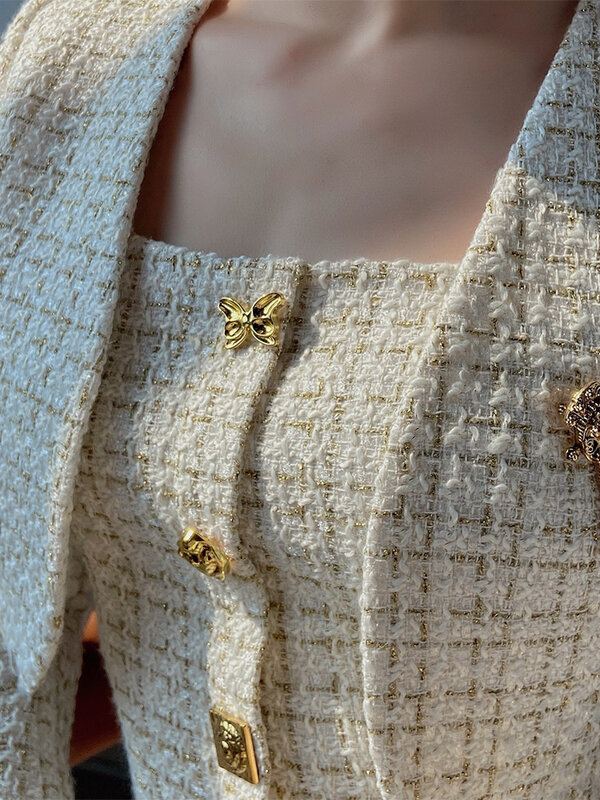 Jaket Potongan Tweed Shop Penjahit dengan Gaun Leher Persegi Temperamen Mantel Pendek Setelan Dua Potong Wanita Musim Gugur