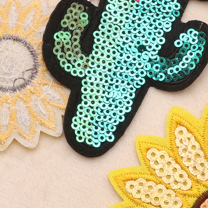 2024 baru tambalan bordir DIY payet bunga matahari kaktus besi pada stiker lencana hiasan kepala lambang tas pakaian Aksesori kain