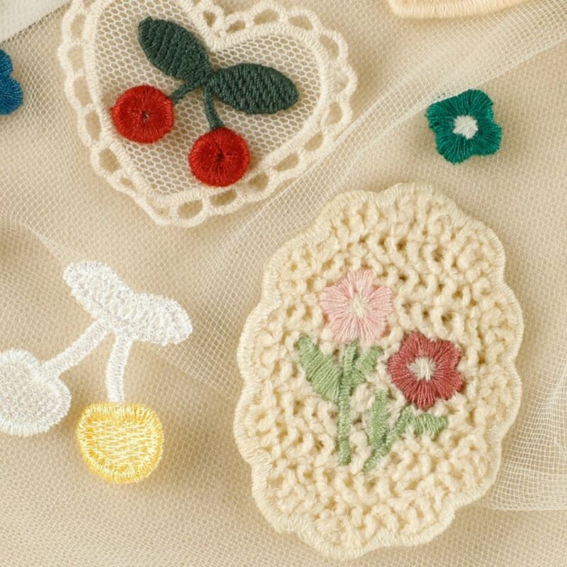 Cherry Flower Embroidery Patch Multifunction Sew-on Clothing Badge Accessories Sew-on DIY Applique Embroidered Fabric Patch