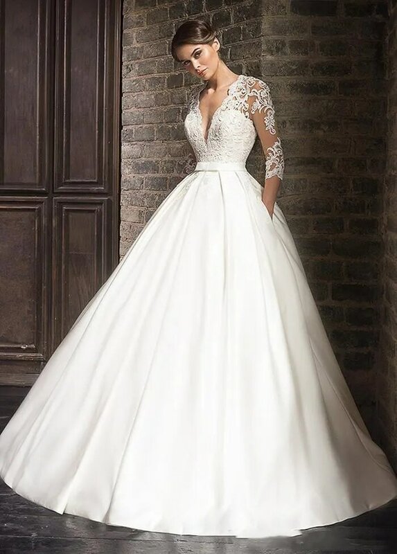 Eleganckie koronkowe suknie ślubne vestido de novia 2022 pół rękawy V-Neck suknia dla panny młodej Sweep pociąg kieszenie dostosuj Robe De Mariee