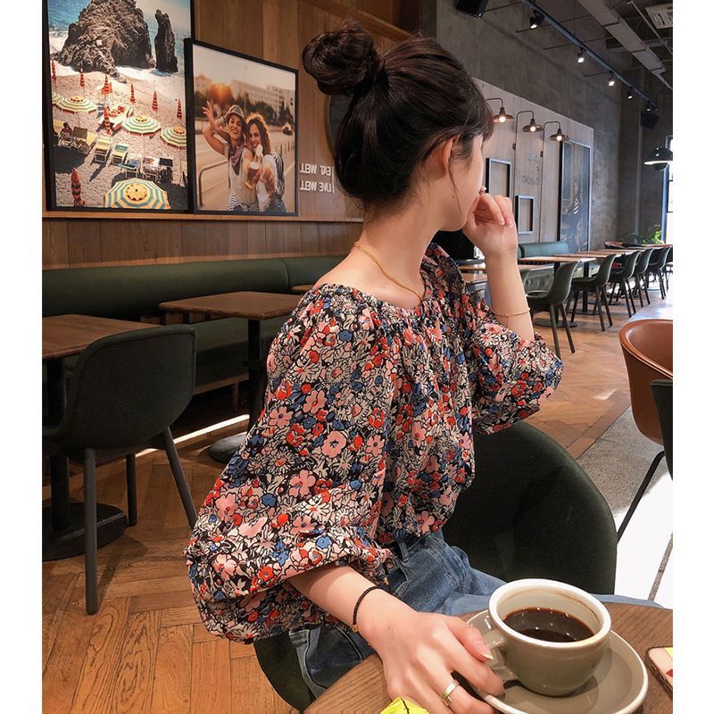 Top Women's Spring and Summer off-Shoulder round Neck Collarbone Slightly Fat Loose Lazy style Puff Sleeve French Vint