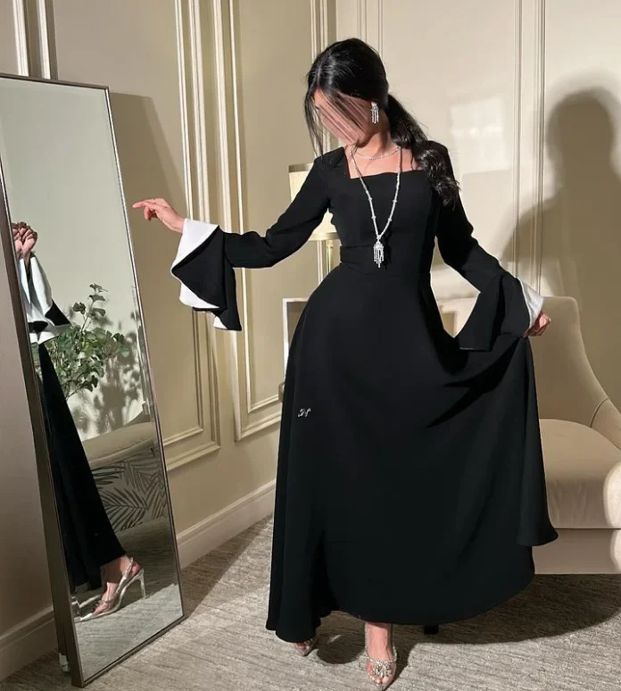 Vestido de graduación elegante saudita con cuello en V, vestidos de fiesta de noche negros, vestidos de sirena hasta el suelo de satén para ocasiones formales, vestidos de fiesta de boda