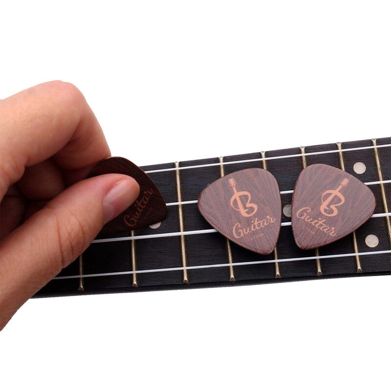 Zupełnie nowe instrumenty muzyczne kostki do gitary kostki celuloidowe opakowanie 5 wzorów kolorów drewna do kolekcji dla miłośników muzyki