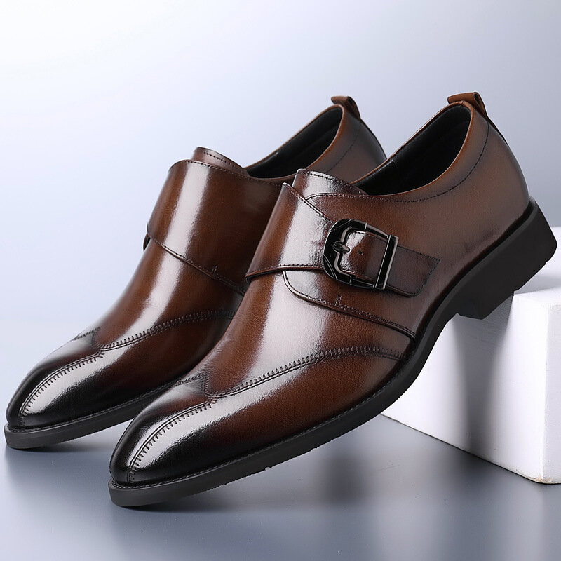 Scarpe Brogue da uomo di grandi dimensioni 38-48 scarpe eleganti in pelle moda Slip-On abbigliamento formale da lavoro