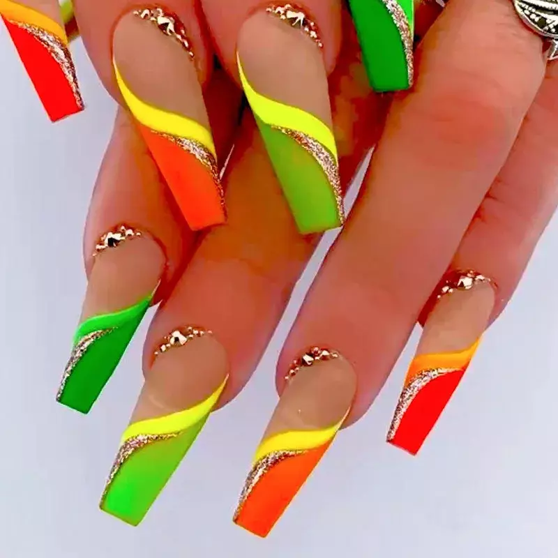 Francuski długi wąż do paznokci kwiat motyl 3D sztuczna łatka do paznokci paznokcie zdejmowana wielokrotnego użytku dla kobiet dziewcząt 24 sztuk/zestaw