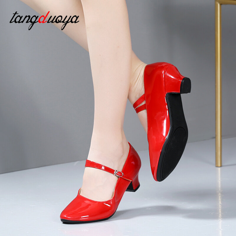 Sepatu dansa Latin wanita sepatu dansa Tango Ballroom Salsa sepatu dansa wanita Hak tengah ujung tertutup sepatu dansa penampilan Modern