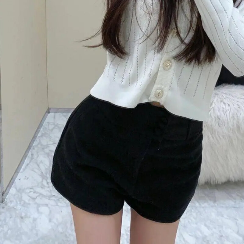 Celana pendek wanita, celana pendek Solid Mode Korea, populer, seksi, sederhana, semua-cocok, pakaian jalan Kasual, kepribadian elastis gadis