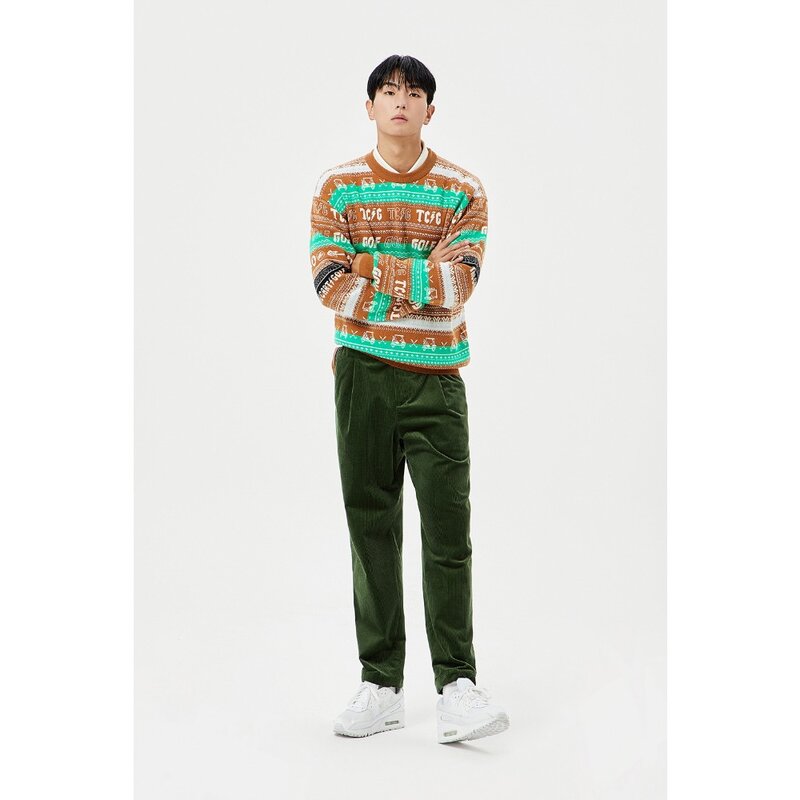 "Pokaż Trend: koreańska marka męski sweter z długimi rękawami, wyszywane litery, wzór w paski, luksusowe odzież zimowa!"