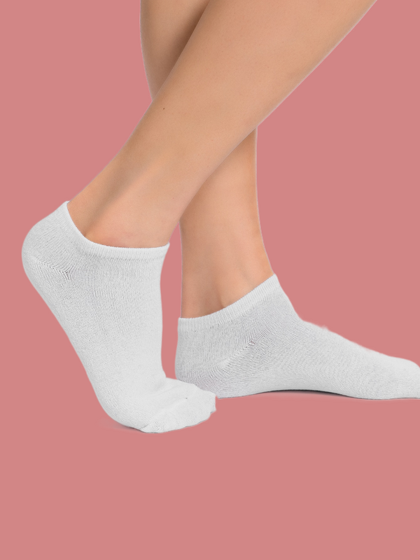 ถุงเท้ากีฬาผ้าฝ้ายแฟชั่นสำหรับผู้หญิงถุงเท้าคุณภาพดีสีดำสีขาวระบายอากาศได้ดี6/12คู่ถุงเท้ากีฬาสั้นของผู้หญิง