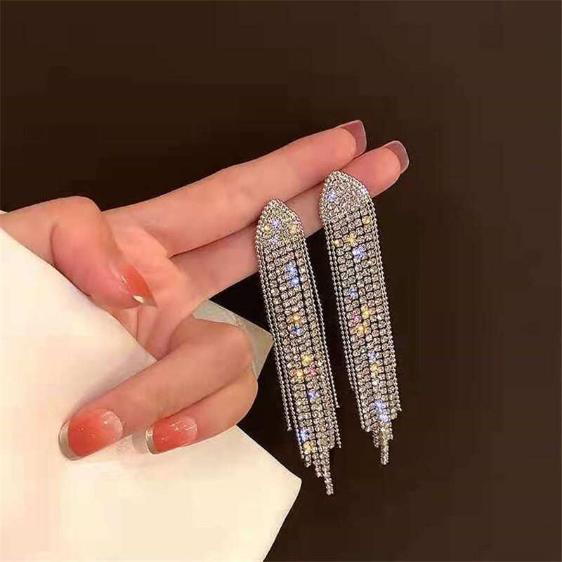 LATS New Classic Shiny Crystal orecchini esagerati lunghi orecchini pendenti con strass nappa per le donne 2022 gioielli di moda coreani