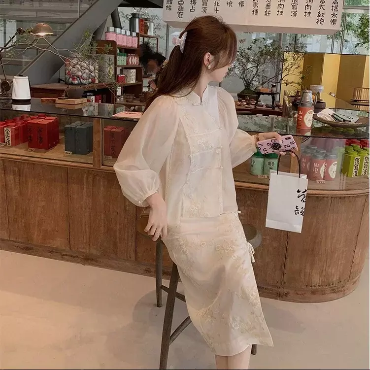 2024 New Ladies Chinese Style Casual Embroidery Chic Elegant Ladies Mild Sun Protection Top Skirt Set Retro Fashion Design