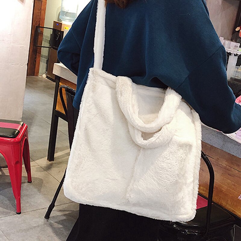 NEW-Ladies Plush Simple One-Shoulder Messenger Messenger Bag Solid Color Large-Capacity Travel Bag