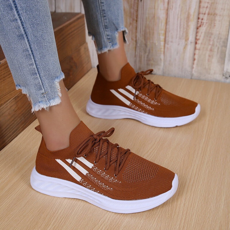 2024 Women's shoes summer new shoes Breathable comfortable sports casual shoes soft soled large size women's shoes