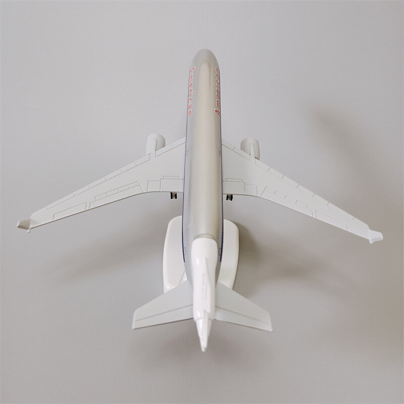 Модель самолета из металлического сплава с колесами, 20 см