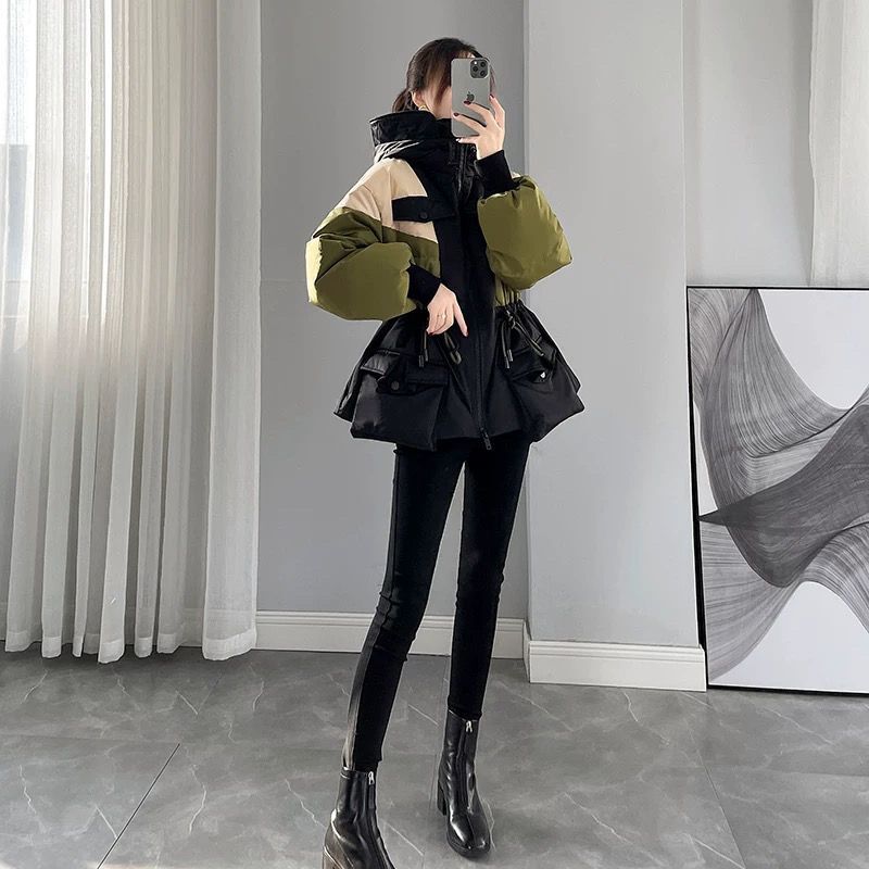 Down Jacket Hooded Contrasting Color Medium Length Jacket Women's Thickened Autumn/winter 2023 New Fashion Waistband Top