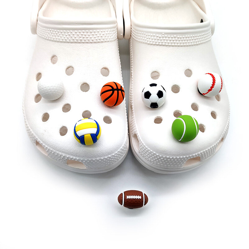 3D bolas sapato encantos para mulheres e homens, sapatilhas, decorações de sapatos, pinos para clog, clipes de futebol, Dropshipping, 1pc