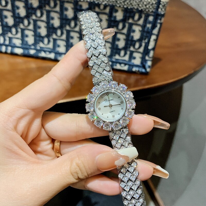 Jam tangan wanita, jam tangan gelang Quartz berlian air baru