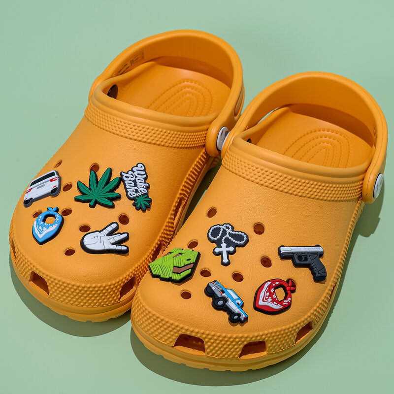 1 pz Trends Hood Style Car Shoe Charms per uomo ragazzi, HipHop Singer Gamepad decorazioni per scarpe accessori spille zoccoli fibbie regali