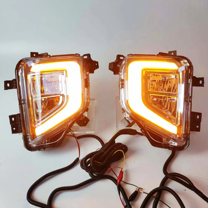 โคมไฟวิ่งกลางวัน LED DRL สำหรับมิตซูบิชิไทรทัน L200 2019 2020อุปกรณ์เสริม2021Car สัญญาณไฟเลี้ยวไฟตัดหมอก LED สีขาวเหลือง