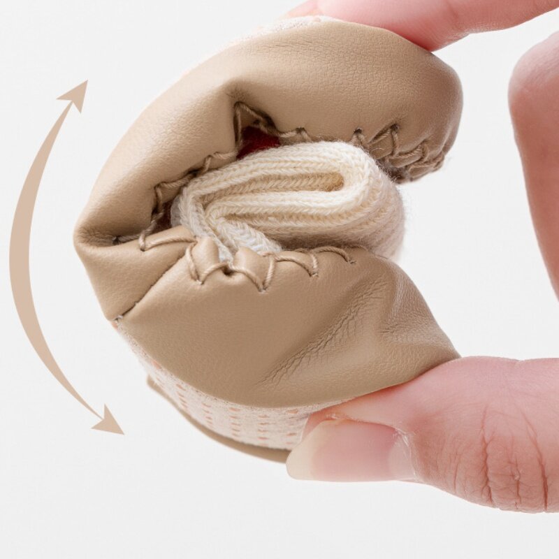 Calcetines antideslizantes para bebé, zapatos con lazo, parte inferior de cuero, interior, primavera y verano