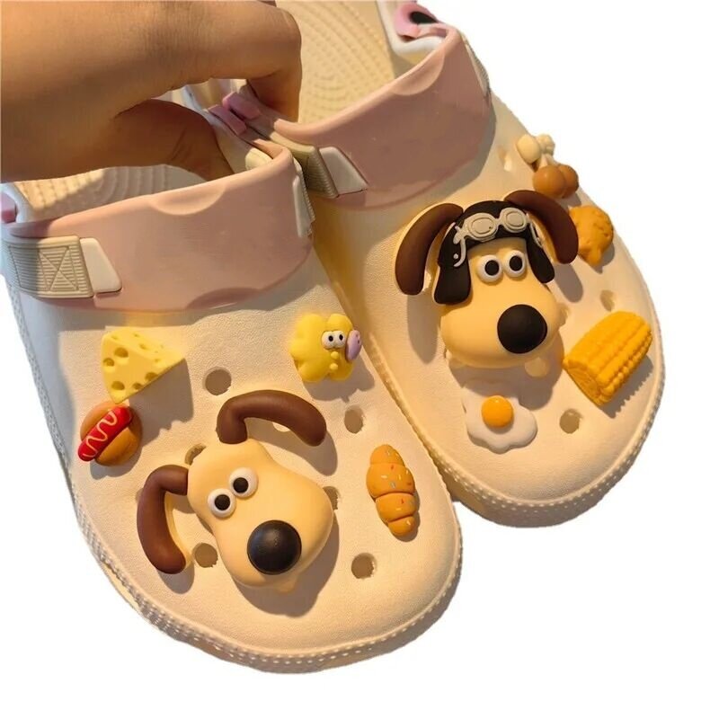 2024 Hot New Arrival 1 set Cute Dogs Shoes Accessories Boys Girls Sandals Garden Shoe Buckle Decorations Fit Charm