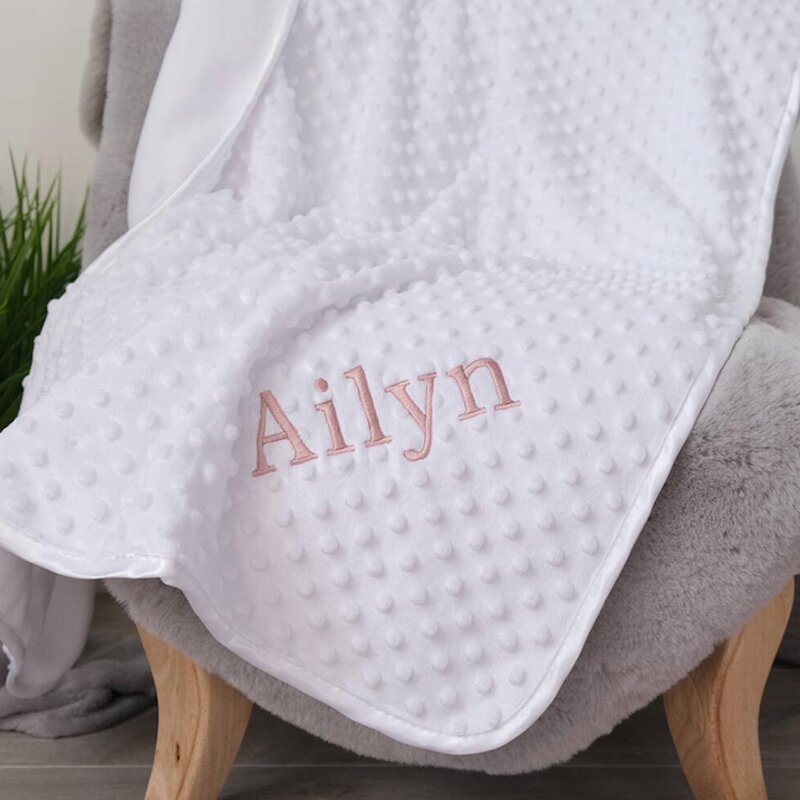 Personalisierte Baby Decke Junge Mädchen Flauschigen Decke Weichen Kuscheln Gestickte Name Neugeborenen Baby Neugeborenen Wrap Krankenhaus Gehen Hause