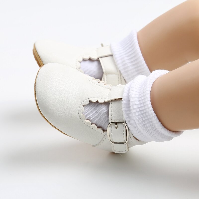 Zapatos antideslizantes con suela de goma para bebé recién nacido, calzado clásico de cuero para primeros pasos, informal, para primavera y otoño