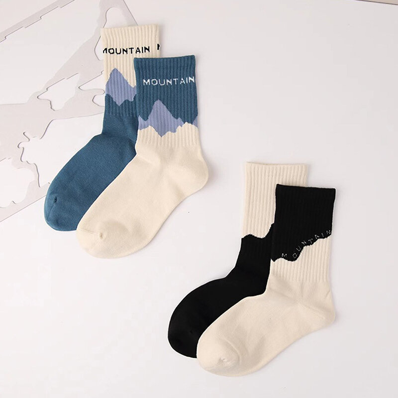 Fashion A/B Style Men Socks Asymmetrical Pattern Street Skateboard Man Cotton Sock Breathable Couple Socks