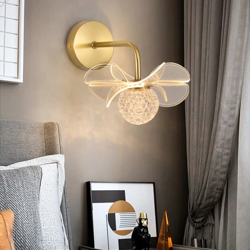 Lámpara de pared LED nórdica creativa en forma de flor, luz de lectura moderna, Simple y lujosa, TV, dormitorio, Fondo de cabecera