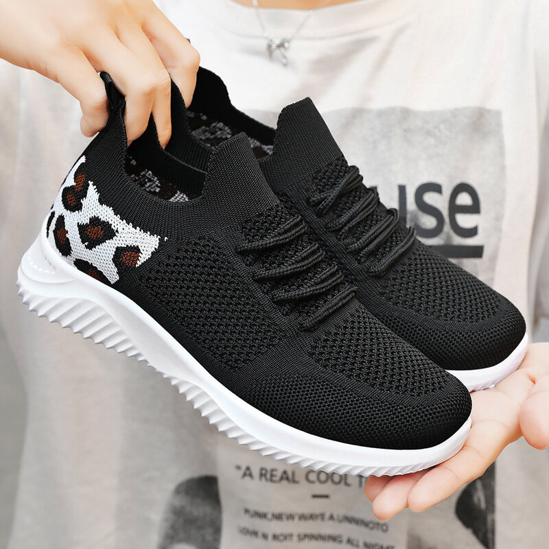 Buty damskie 2024 lato nowe oddychające pojedyncze buty latające na drutach sportowe koreańska wersja buty do biegania