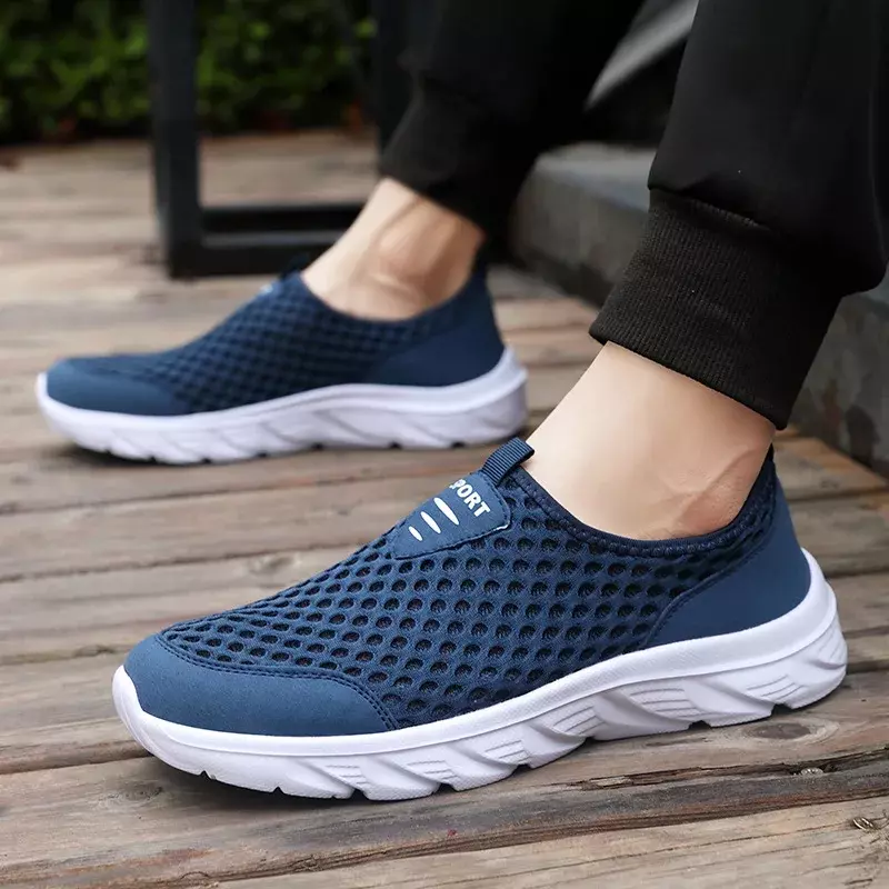 Casual Sneaker Men's Summer New Extra Large Mesh Light Running Shoes Breathable One Pedal Tenis