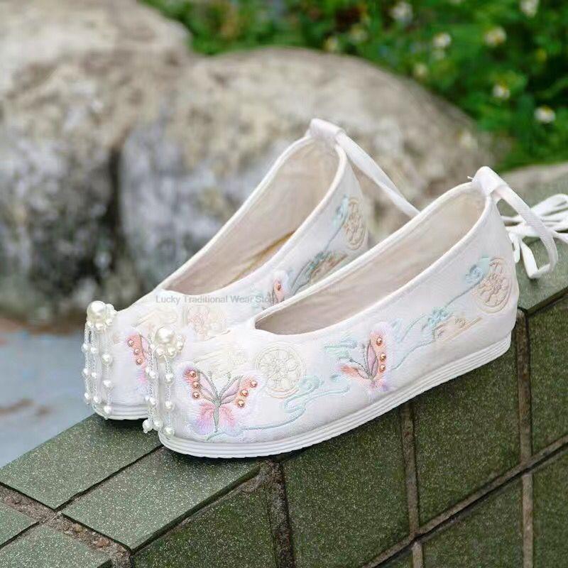 Chinese Hanfu Cosplay Shoes Mulheres Estilo Oriental Sapatos Flor Antiga Mulheres Dança Senhora Qipao Tangsuits Hanfu Bordado Sapatos P1