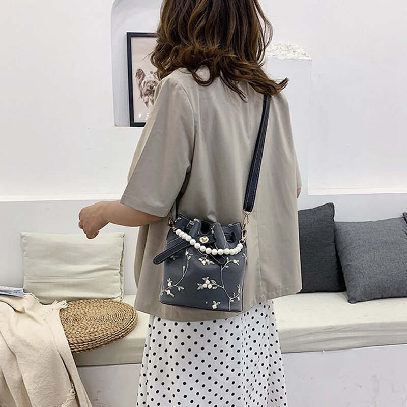 Ladies Fashion All-Match One-Shoulder Messenger Fashion Chain Bag Travel Handbag