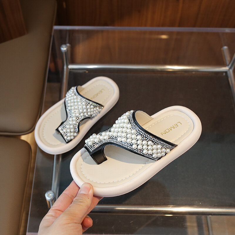 Sandália infantil de diamante flash pérola, sapato antiderrapante macio para meninas, preto, branco, nova moda, verão