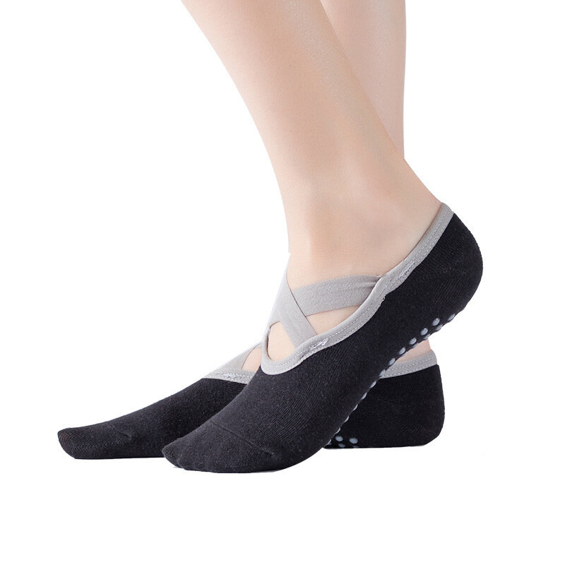 2023 nuove donne Yoga calzini Silicone Pilates cotone antiscivolo Fitness Sport calzino Sport danza pantofole nere con impugnature per ragazze
