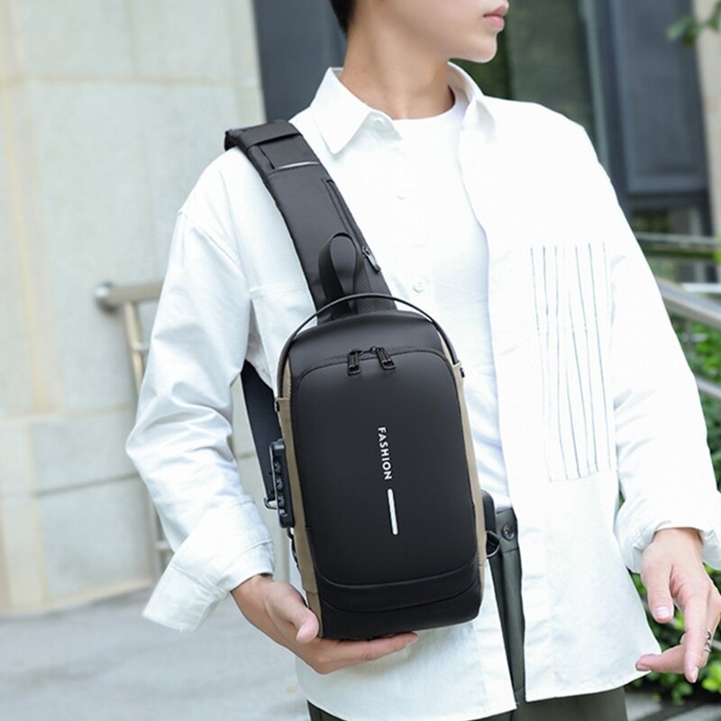 Męska torba na klatkę piersiową z ładowaniem USB i zamkiem Wiele kieszeni Wodoodporna torba na klatkę piersiową Crossbody Plecak na klatkę piersiową