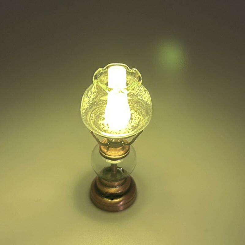 Model lampu minyak meja miniatur rumah boneka 1/12 untuk bangunan taman peri