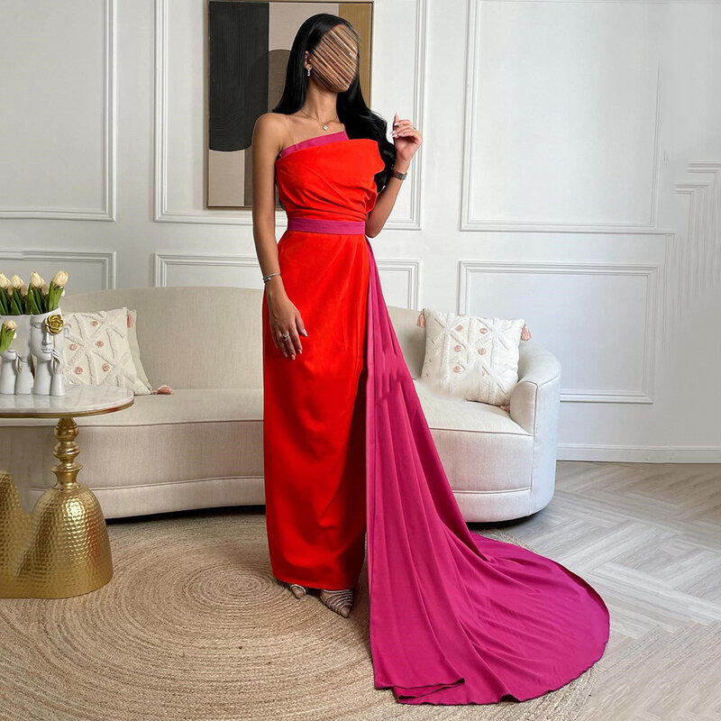 Sexy Sheath Sleeveless Prom Gown Contrast Color Boat Neck Women Evening Dresses Court Train Celebrity Banquet Dress