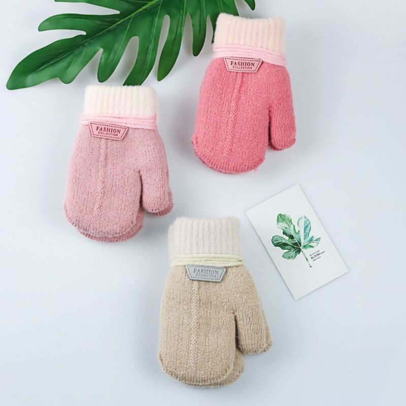 Guantes de conducción de Color sólido con cuerda, guantes de dedos completos, mitones de estilo coreano, guantes de punto para niños pequeños