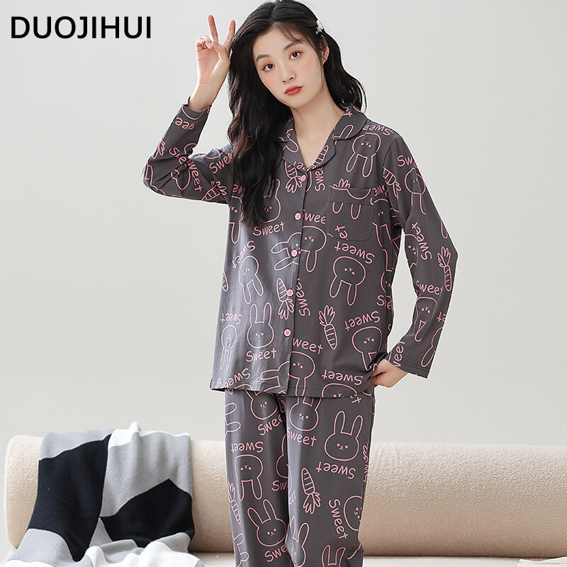 Duojihui-conjunto de pijamas com botão para as mulheres, roupas de noite soltas e chiques com estampa a cores, cardigã básico, calças simples e casuais, moda