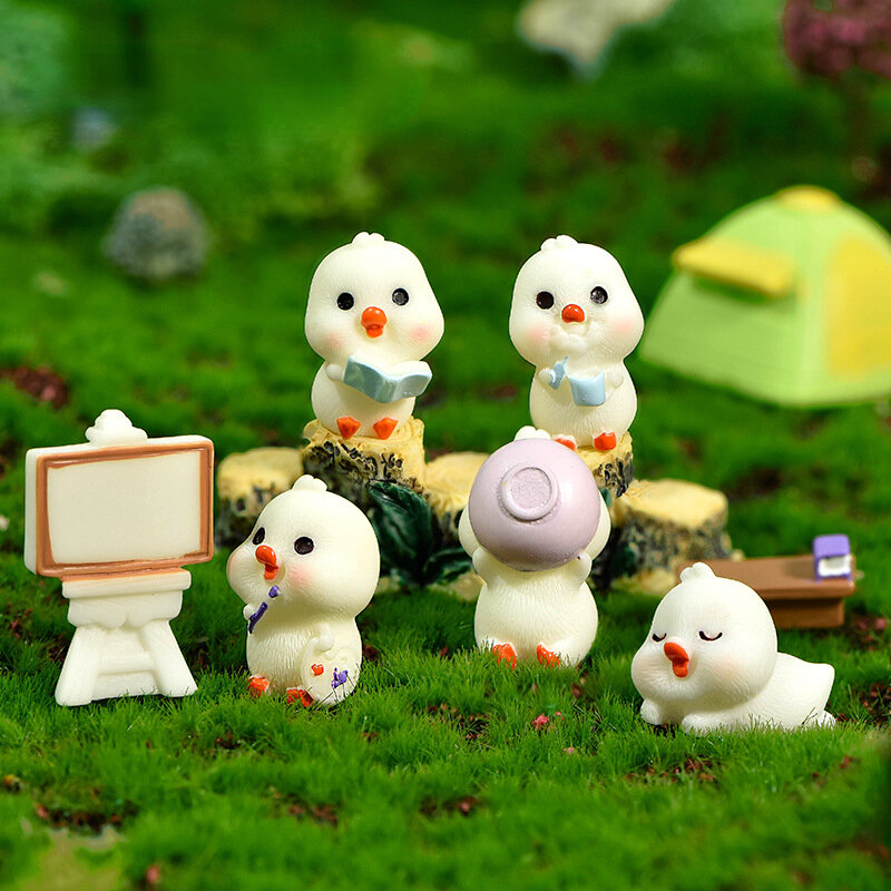 Early Education Duck Miniature Figurine Reading Desenho Tome um Banho Duckling Terrarium Acessórios DIY Fairy Garden Decor