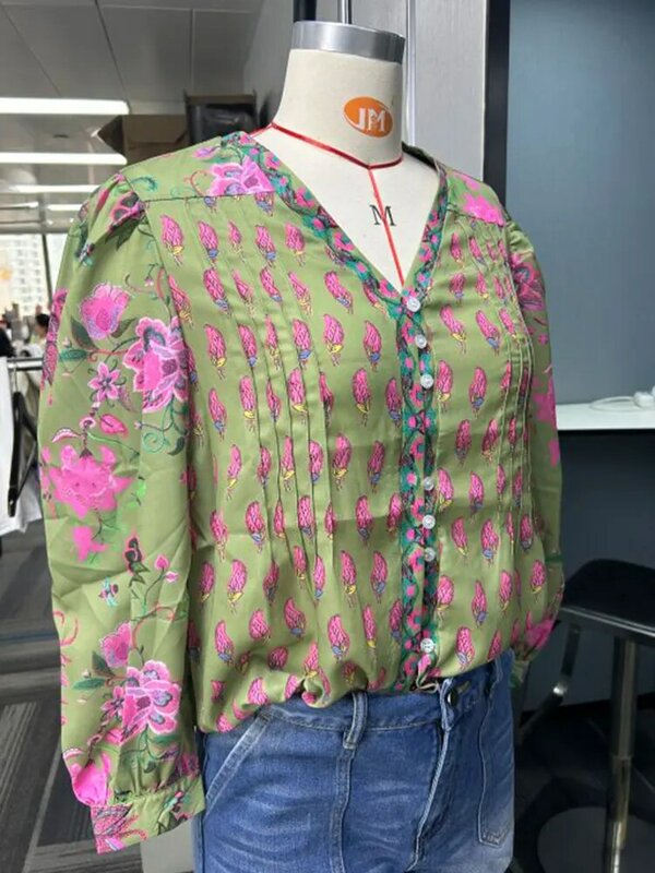Blus kemeja Atasan Wanita, baju atasan berkancing depan Panel pola grafis kerah V untuk perempuan