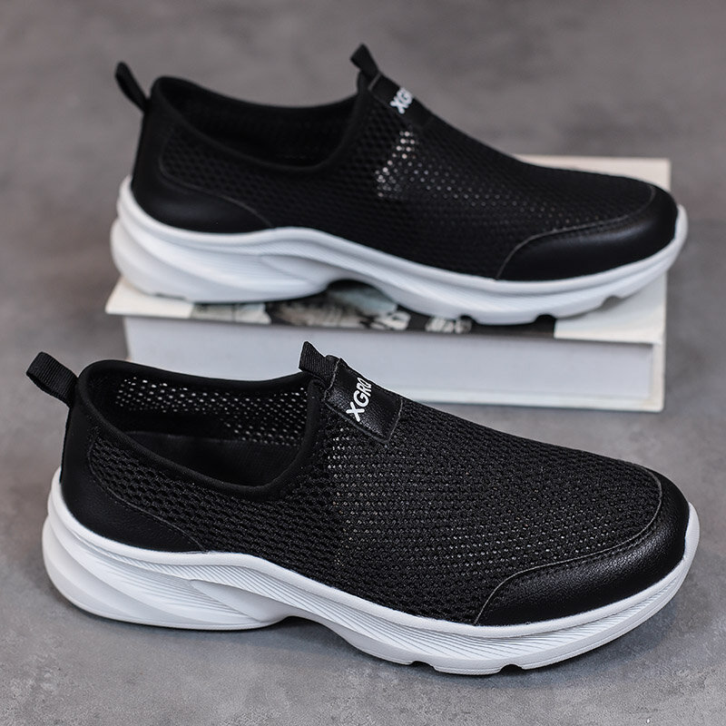 Lightweight Men Casual Shoes Breathable Slip on Male Casual Sneakers Anti-slip Men's Flats Outdoor Walking Shoes Size 38-47
